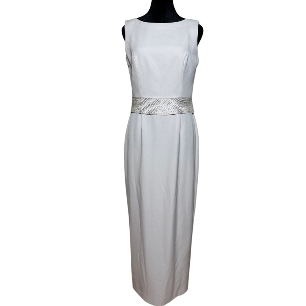 Vintage Classy Daymor Petite White / Ibory Beaded Formal Evening Gown / Dinner